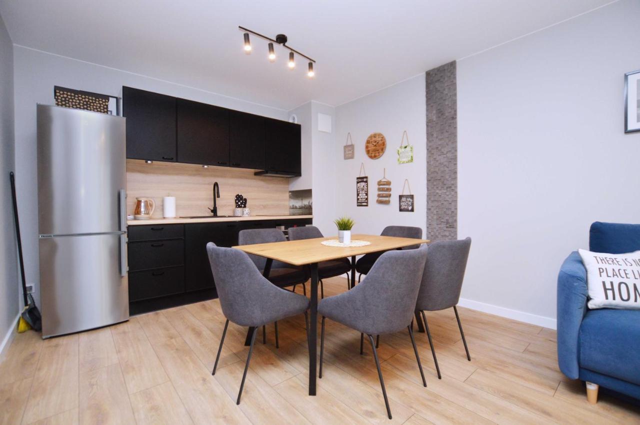 Nowoczesne Apartamenty 3City W Gdansku Z Parkingiem By Noclegi Renters Exterior photo
